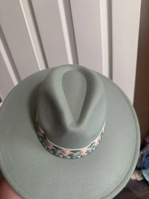 Boutique hat - Image 2