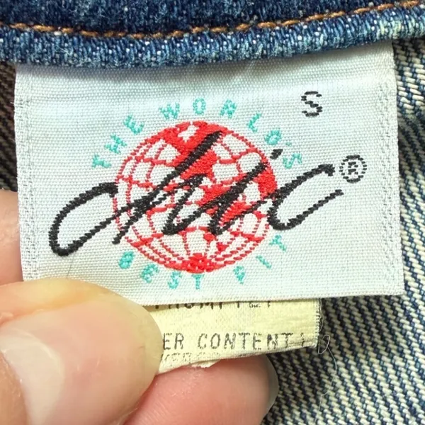 Vintage Chic Denim Trucker‎ Jacket Medium Wash Blue Cotton Womens Size Small - Image 4