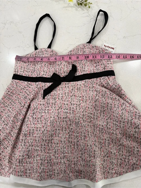 Zara Pink Tweed Sweetheart Camisole with Black Straps - Image 12