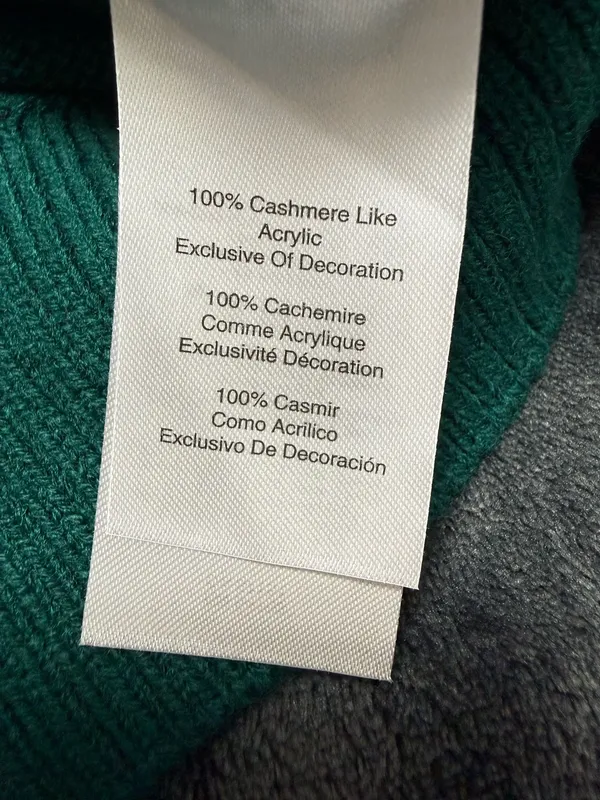 Halston green sweater with gold chain detail #luxury #knitwear - Image 5