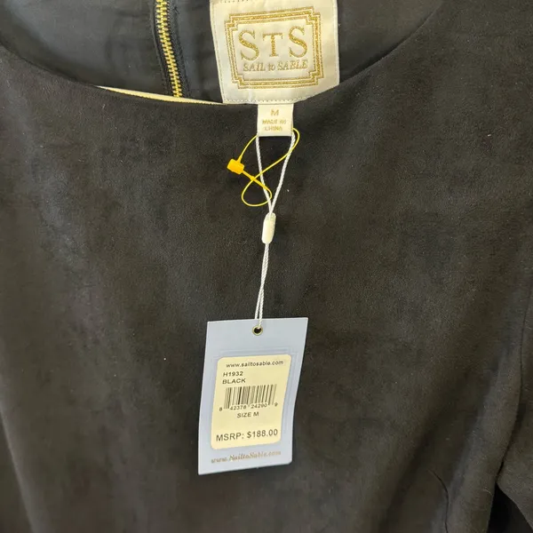 NWT Sail to Sable Faux Suede Brushed Bell Sleeve Minimalist Blouse Too Blk Large - Image 7