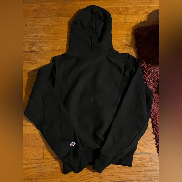 Black sweatshirt - Image 3