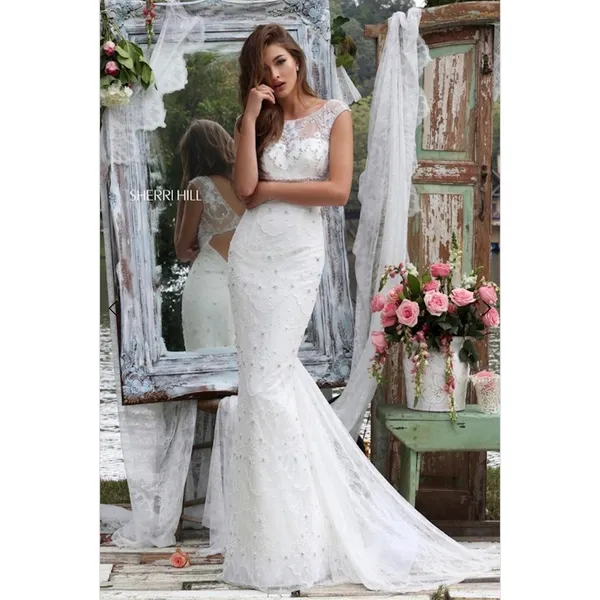 Sherri Hill Style 50069 Ivory Lace Mermaid Gown Size 2 - Image 5