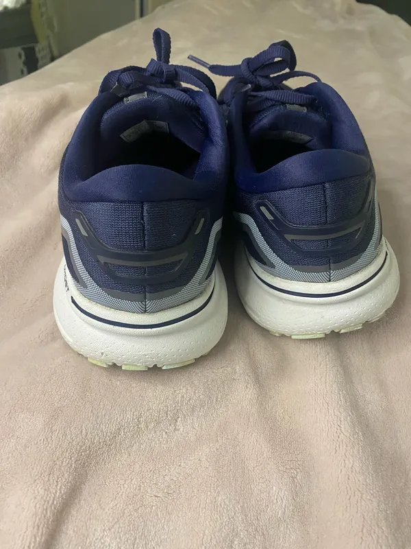 Brooks Ghost 15 Women's Size 9 Running Shoes - Image 3