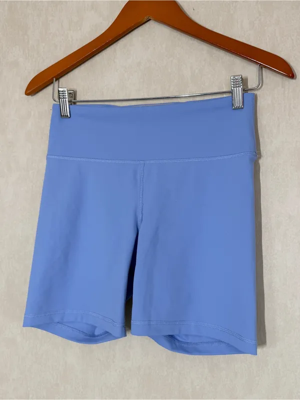 Old Navy Women’s High-Waisted PowerSoft Biker Shorts 6” in Blue Overall M - Image 2