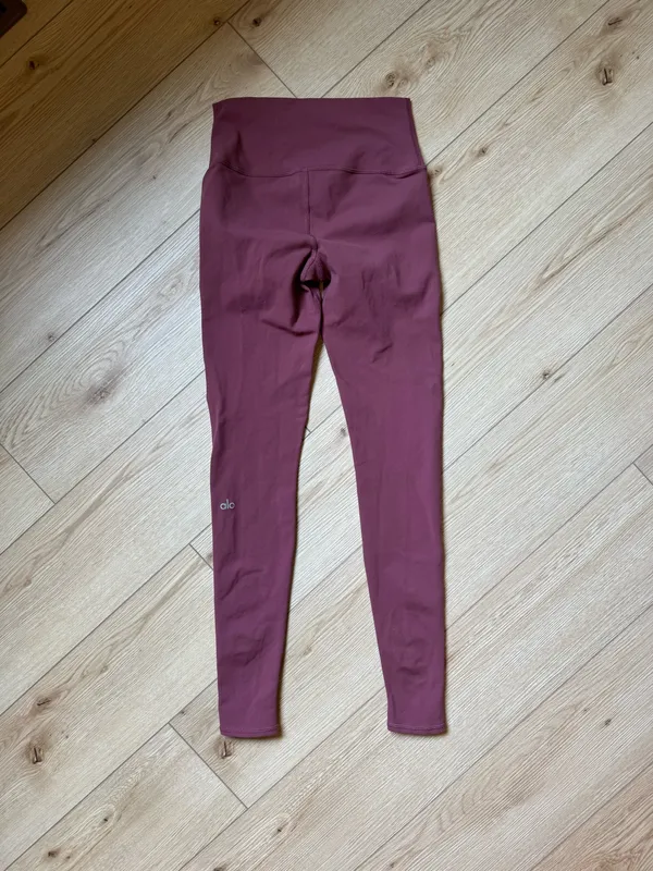 Alo Yoga Pink Leggings Small - Image 3
