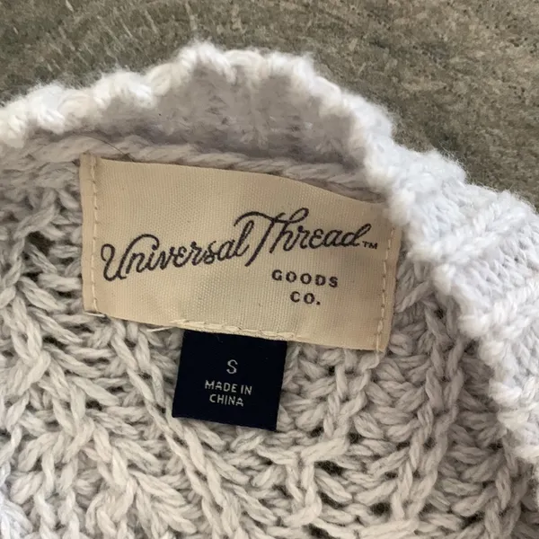 Universal threads light gray open cardigan - Image 3