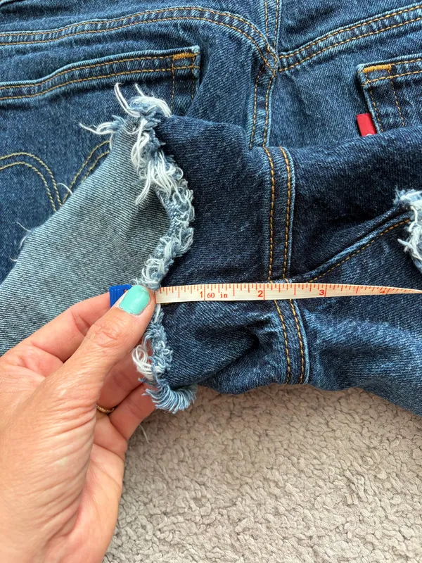 Levi’s 501 Denim Shorts Cut-Off - Image 5