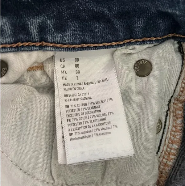 American eagle Jean shorts - Image 3