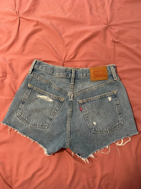 Levi’s 501 Shorts - Image 2
