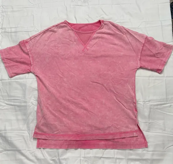 Boutique Pink oversized tee - Image 2