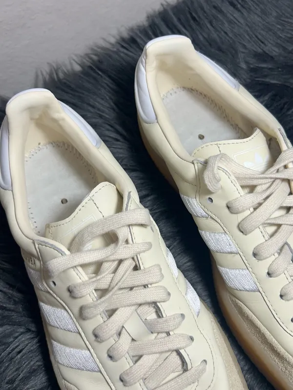 adidas Originals Sambae Sneakers Beige and White Rubber Sole Size 10 - Image 8