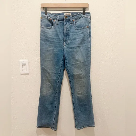 MADEWELL Cali Demi-Boot Jeans in‎ Dorrance Wash: Kick Out Crop - Image 4