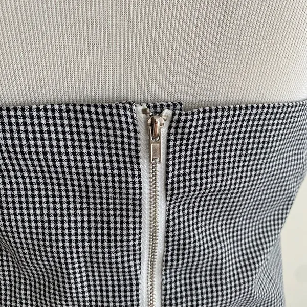 Storia Strapless Gingham Bow Crop Top - Image 6