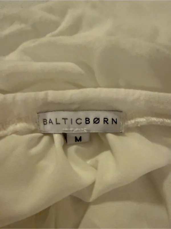 Baltic Born Ida Peplum Top Off-White M Short Sleeve Button Down Lace Details - Image 4