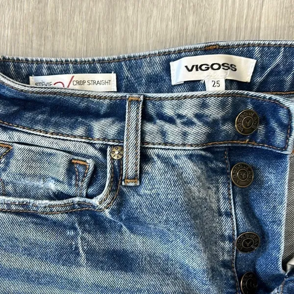Vigoss • Stevie cropped straight leg distressed jeans - Image 6