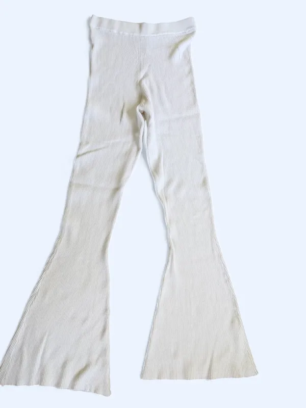 Superdown Ribbed Knit High Rise Pull-On Flare Pants White Ivory Size Medium - Image 2