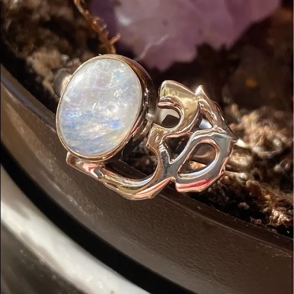 Om Rainbow Moonstone Solid Sterling Silver Ring Size 8.5 Silver - Image 3