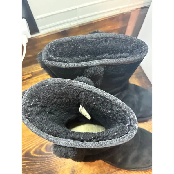 UGG‎ Black Boots Size 6 - Image 8