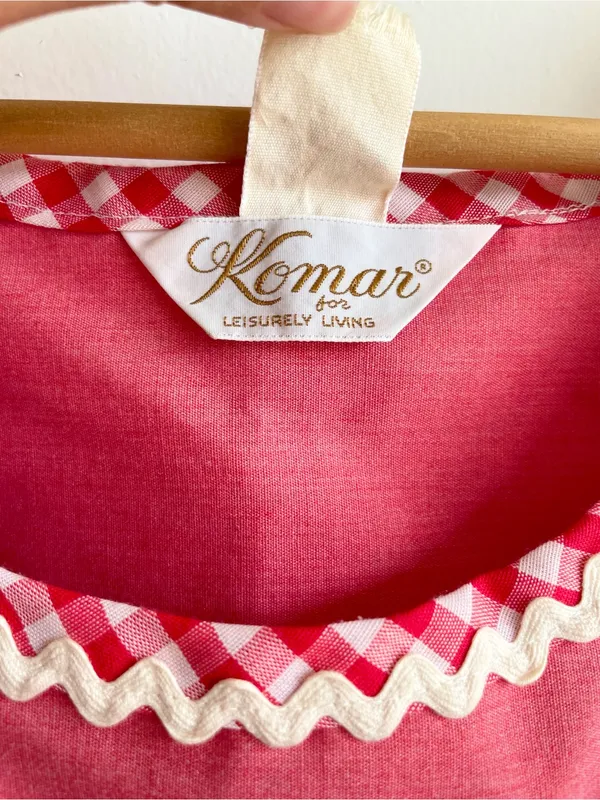 Vintage 50s 60s Komar Red Gingham Dress M Smocked Waist Pockets Retro Housewife - Image 4
