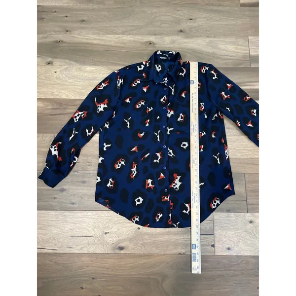 Nasty Gal Chiffon Button Up Shirt Size 4 Blue Abstract Design Collar - Image 4