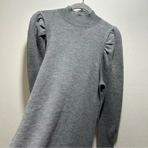 WAYF Lola Puff Sleeve Sweater Dress Size Medium - Image 3
