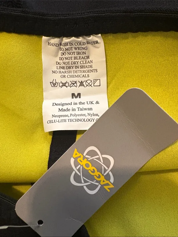 NEW Zaggora Medium Black Hot Pants Neoprene Sweat Shorts NWT - Image 3