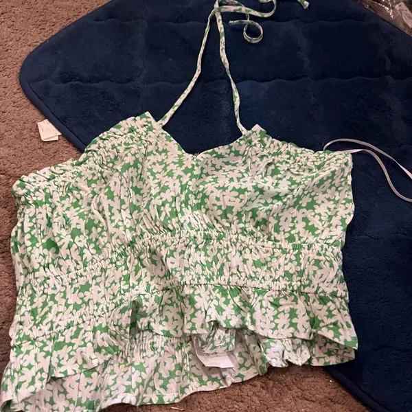 Garage Milena‎ Shirred Top small NWT - Image 4