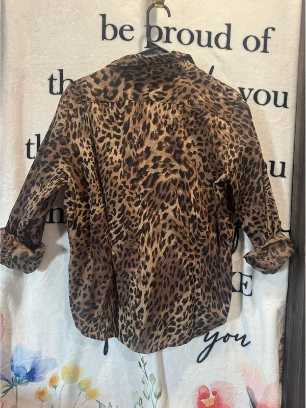 Chaps Button Up Long Sleeve Blouse, Leopard Print Size L - Image 2