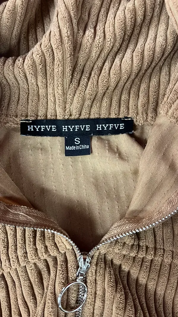 HYFVE Jacket Cropped Tan - Image 2