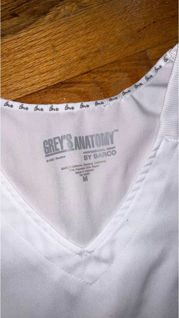 Grey's Anatomy Scrub Top Barco - Image 3
