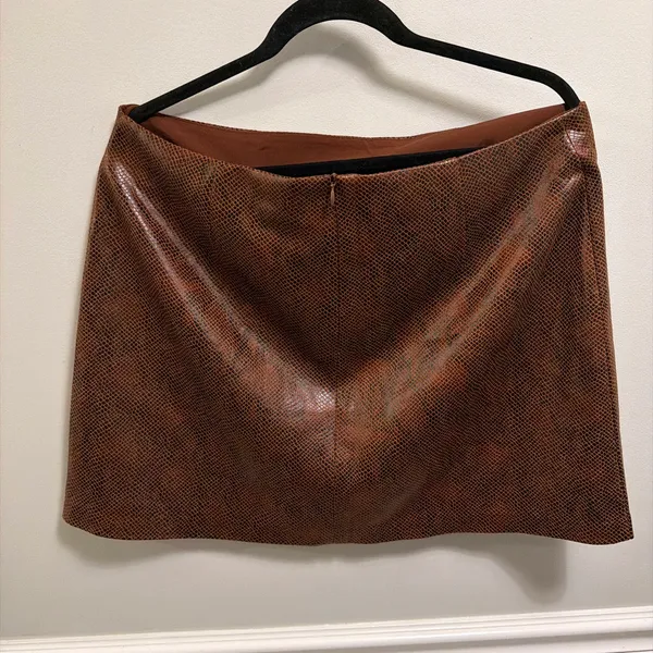 House of Harlow Faux leather Mini skirt - Image 2