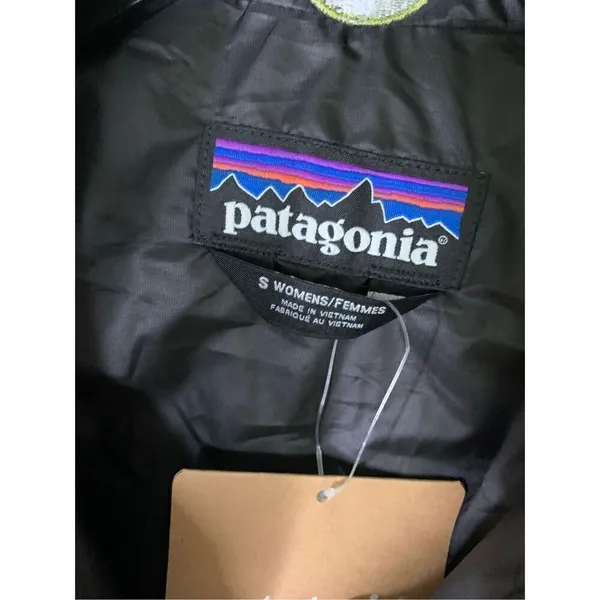 Patagonia nano puff quilted vest black logo women's size small NEW NWT 84247 - Image 5