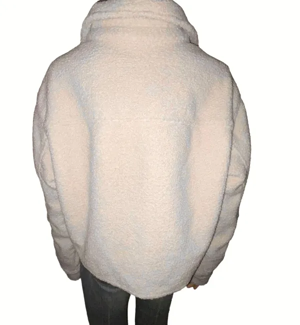Divided Cropped Teddy Jacket - Image 9