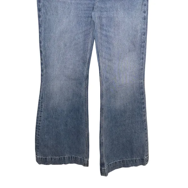 Re/Done Low Rise Bell Bottom Flare Jeans Lake Blue Size 10/30‎ - Image 4