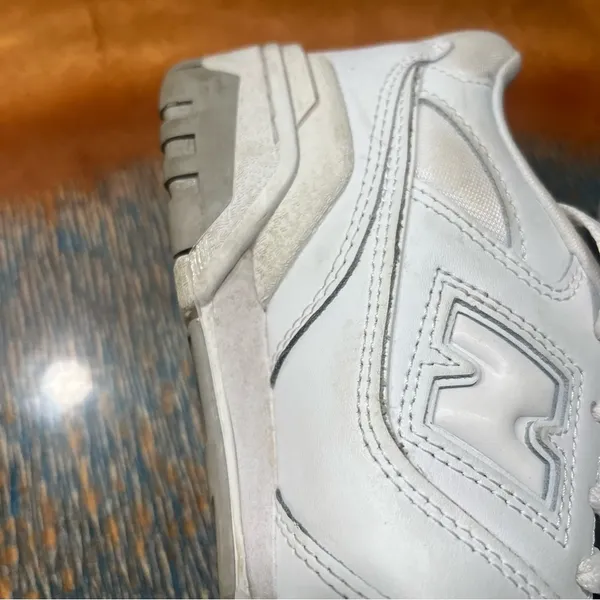 New Balance 550 White Sneakers size 7 men’s 8.5 women’s - Image 10