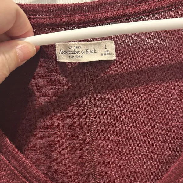 Abercrombie & Fitch Womens Burgundy V-Neck Long Sleeve‎ Slub Knit Tee Large - Image 3