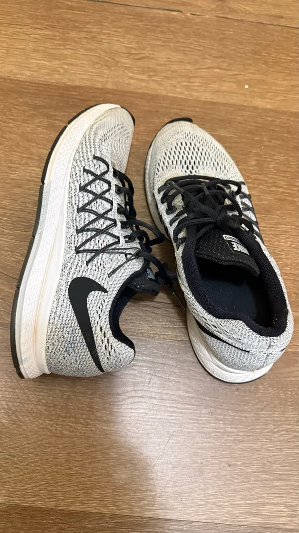 Nike Running Shoes - Image 5