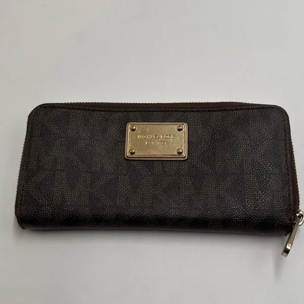 Michael Kors Jet Set Brown Signature Zip Around Wallet Gold Tone Logo Large - Image 2