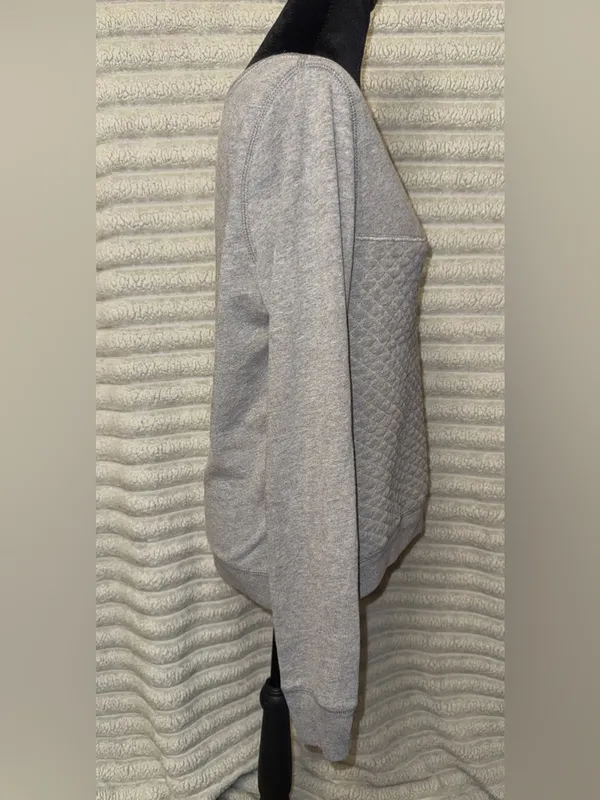 Hollister Gray Quilted Panel Sweater Size L Fits M - Image 2