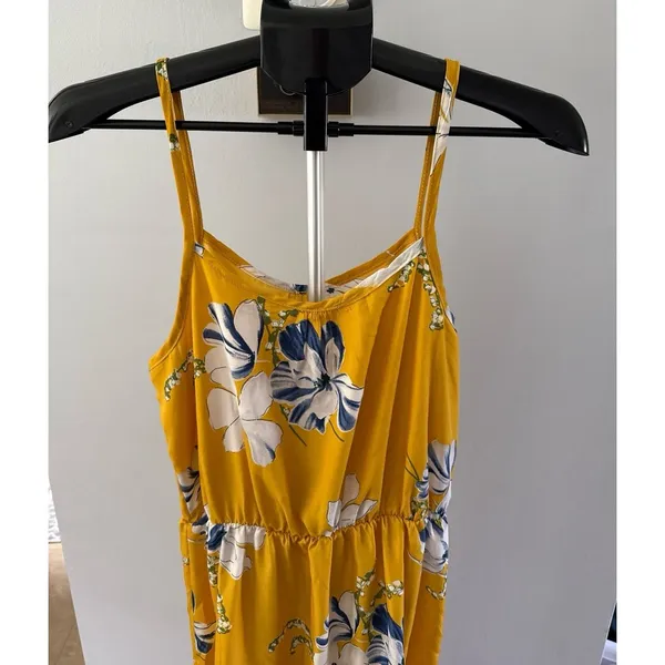Women's Yellow floral midi spaghetti strap dress size Medium‎ - Image 2