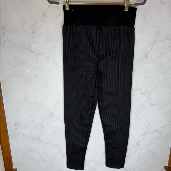Aerie offline black 7/8 high rise leggings - Image 5