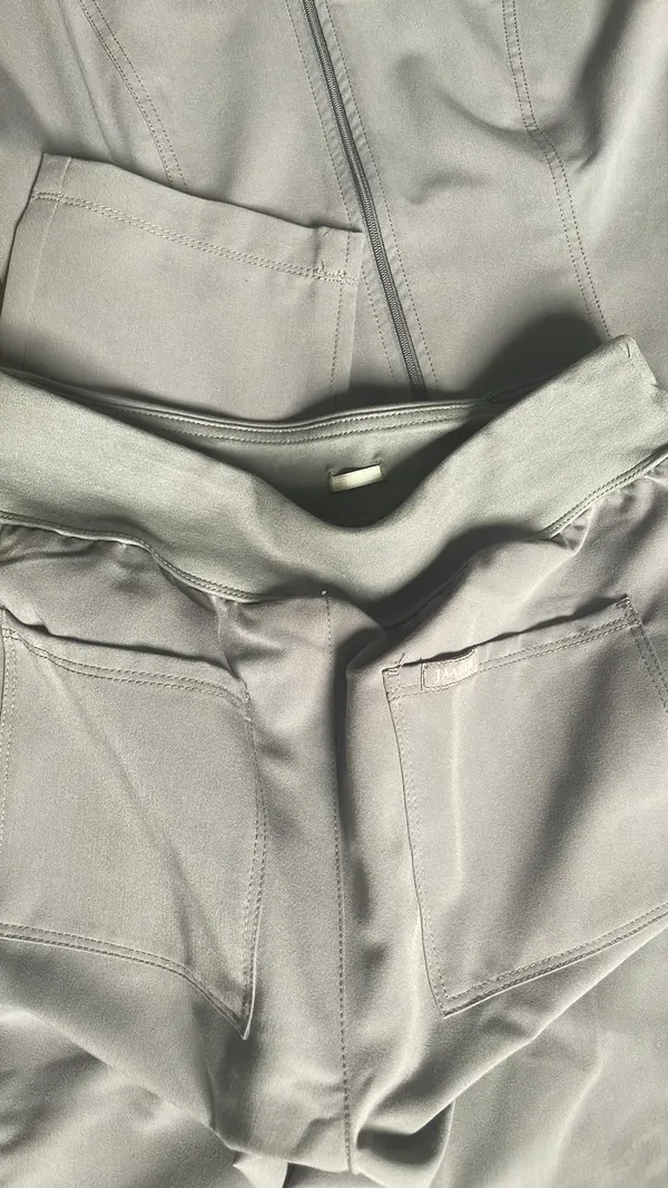 Jaanuu Grey Scrub Set - Image 2