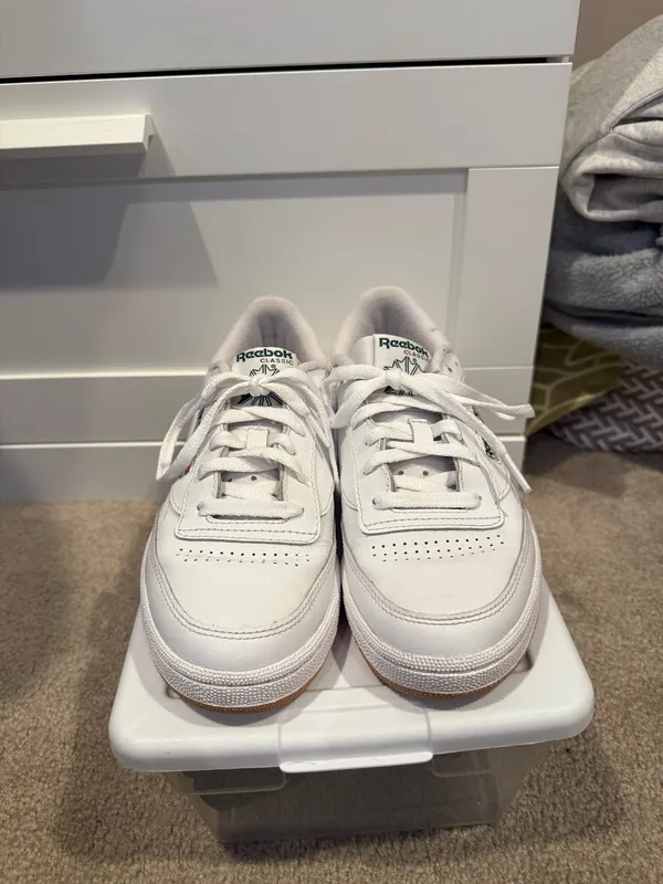 Reebok Sneakers Club C 85 Women’s Vintage White Green 7.5 - Image 2