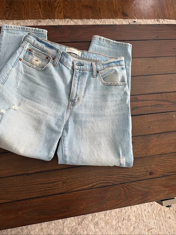 Abercrombie & Fitch The Boyfriend Mid Rise Jeans Women’s Size 8 Blue Denim - Image 5