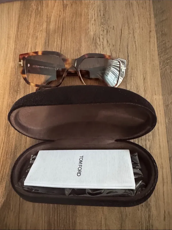 Tom Ford Women's / Unisex Andres Square Sunglasses - Image 14