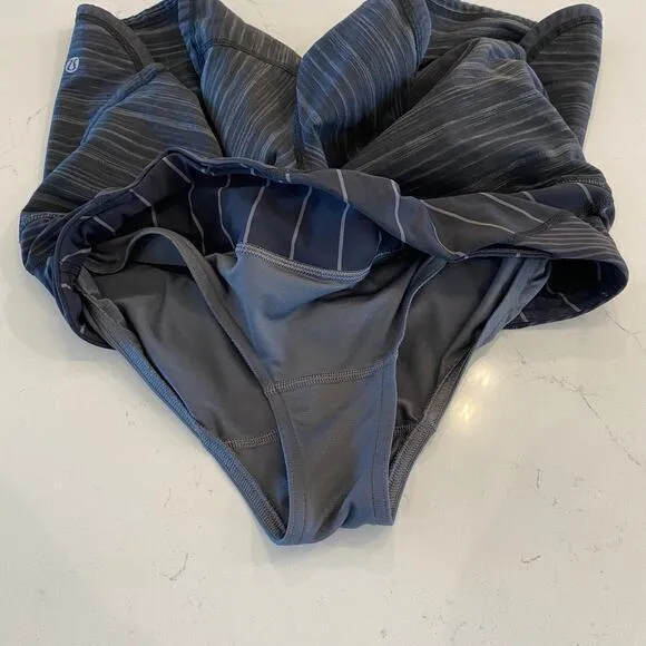 Lululemon Run‎ Speed Short Black and Gray Size 6 - Image 5