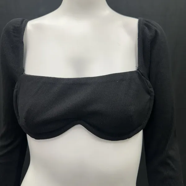 Princess Polly 10 Black‎ Wired Straight Neckline Becca Long Sleeve Crop Top - Image 4