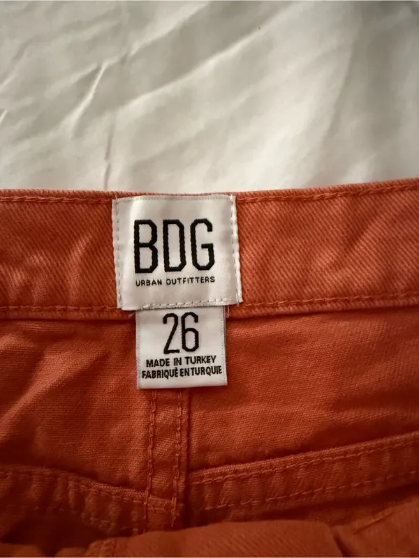 BDG Urban Outfitters Carpenter Shorts Orange Size 26 - Image 3