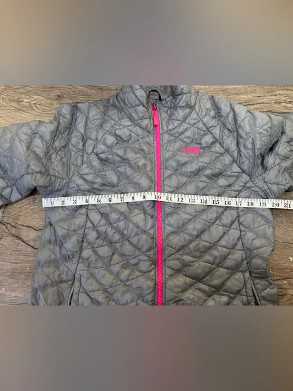The North Face‎ silver nano puffer jacket size large - Image 4
